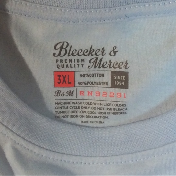 Bleecker And Mercer Sz 3XL Light Blue Shark T Shirt Embroidered Red Black Jaws - Picture 3 of 6